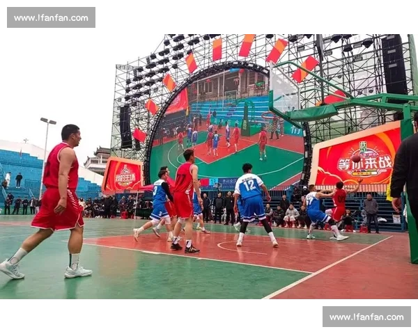 聚焦赛场瞬间篮球对抗激烈碰撞诠释团队精神与速度力量之美